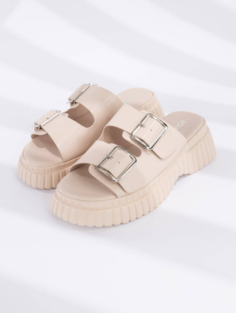 Mules compensées à double bride